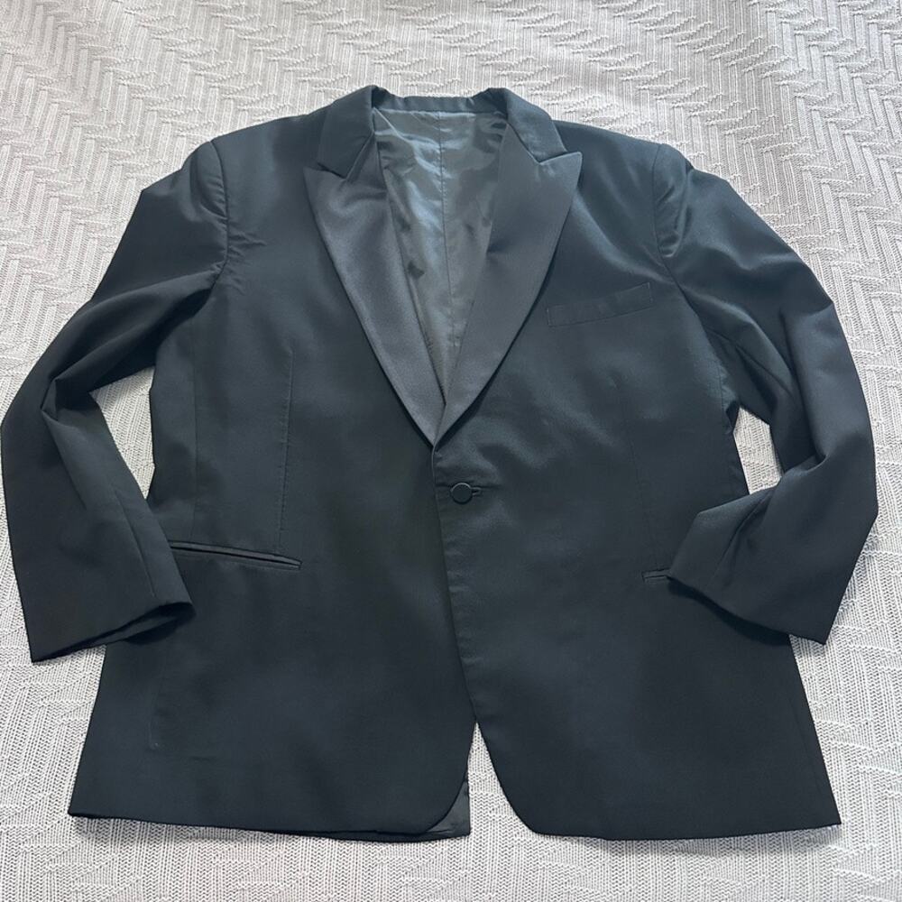 Neil Allyn black tux jacket size 46R